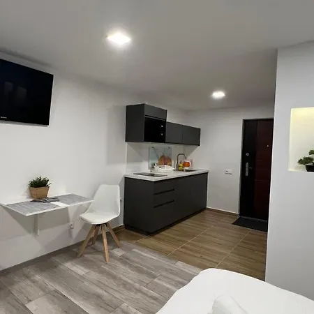 Lemon Lejlighed